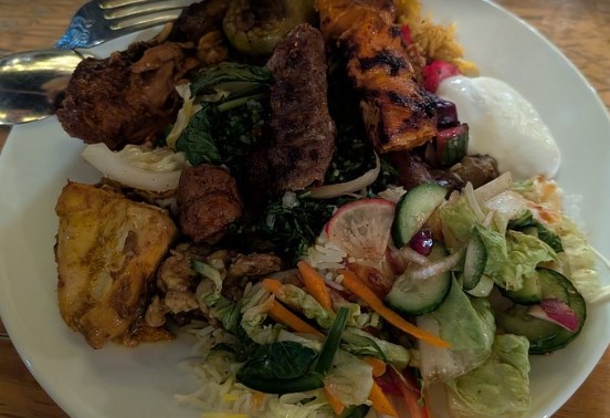 dubai desert bbq dinner.